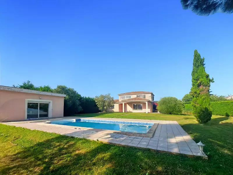 Maison, 136 m²