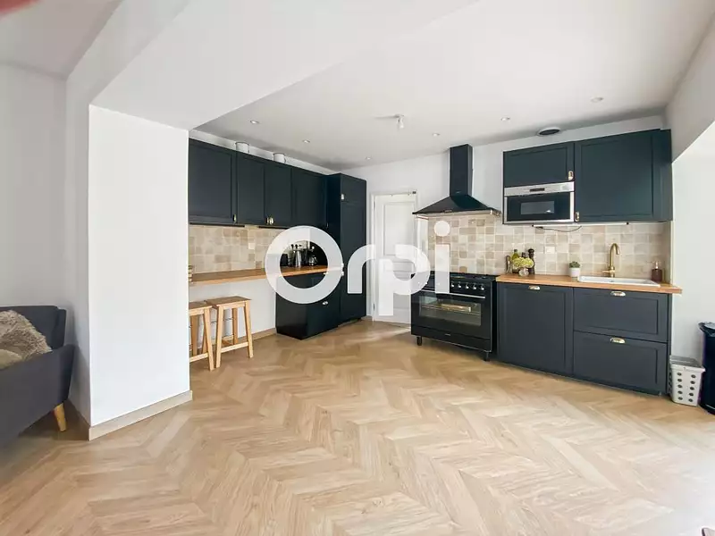 Maison, 148 m²