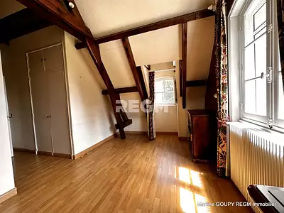 Maison, 250 m²