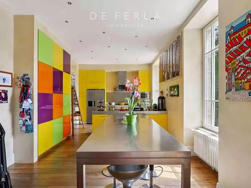 Maison, 800 m²