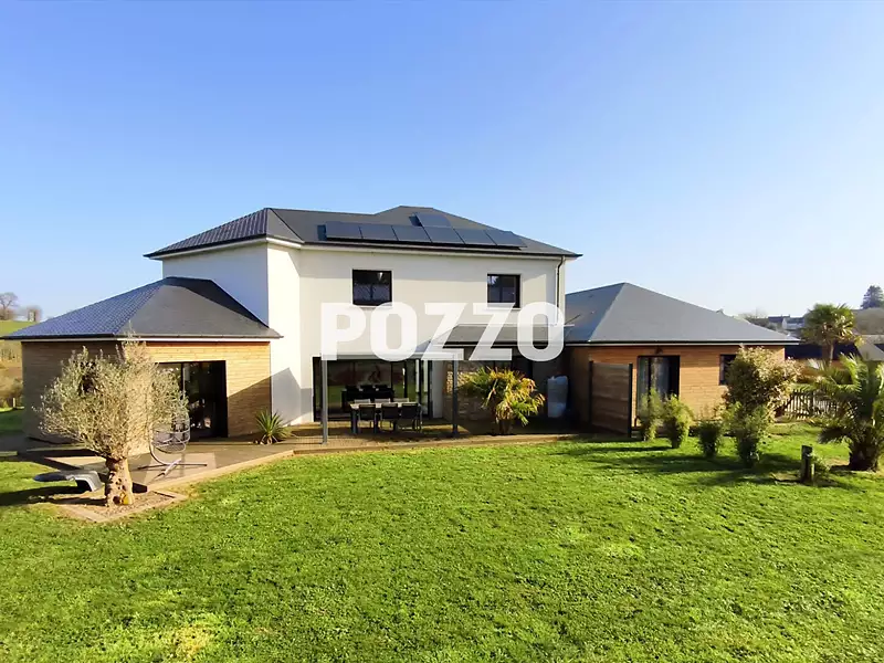 Maison, 283 m²