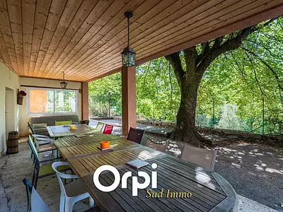 Maison, 257 m²