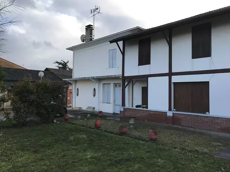 Maison, 334 m²