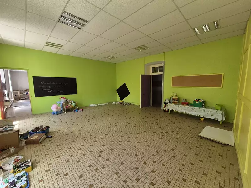 Maison, 600 m²