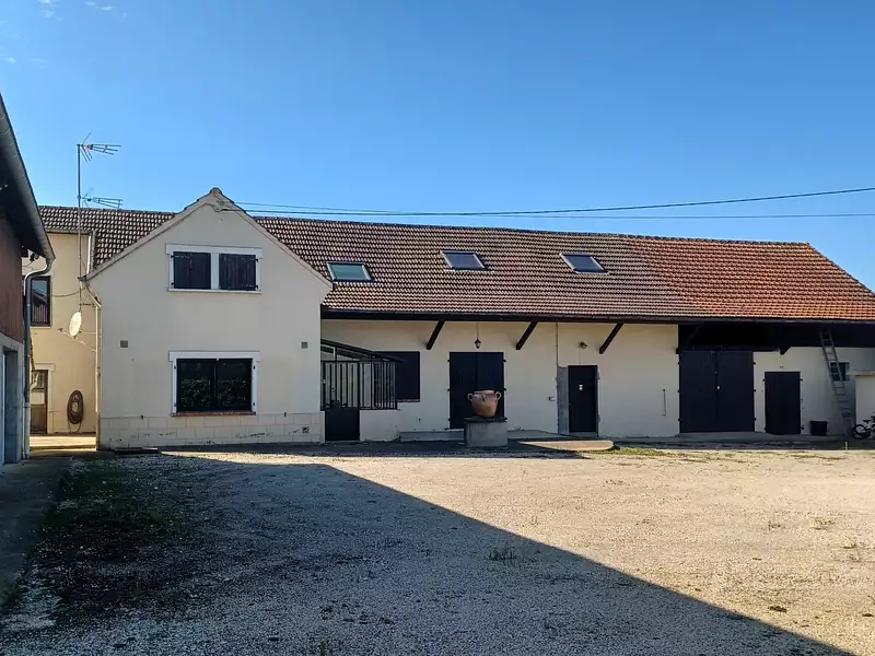 Maison, 260 m²