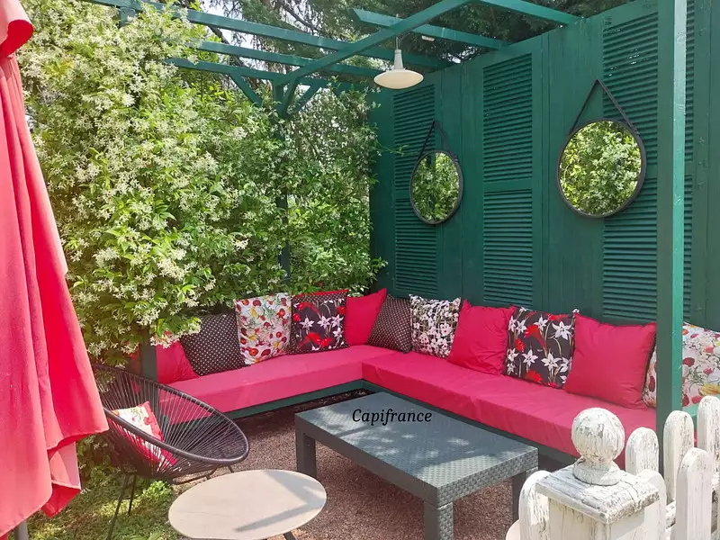 Maison, 230 m²