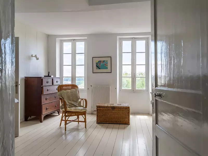 Maison, 275 m²