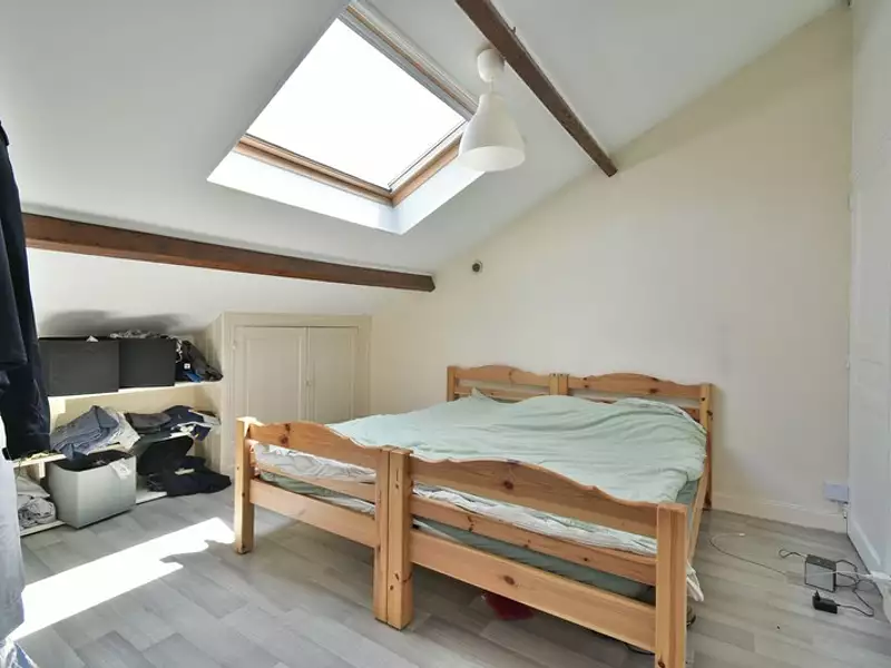 Immeuble, 130 m²