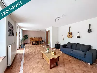 Maison, 157 m²
