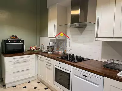 Maison, 176,23 m²