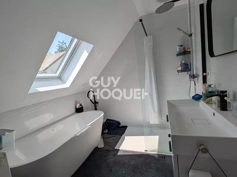 Maison, 94 m²