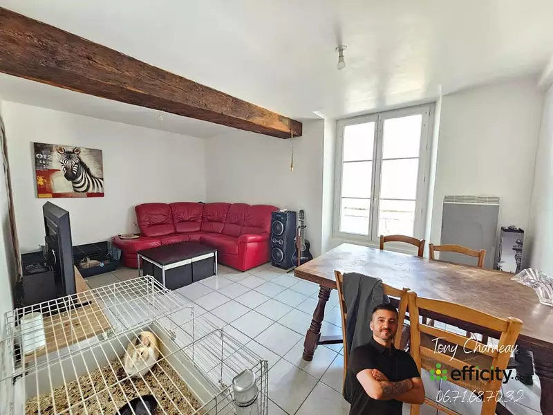 Immeuble, 217 m²