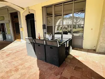 Maison, 256 m²