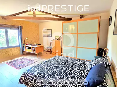 Maison, 236 m²