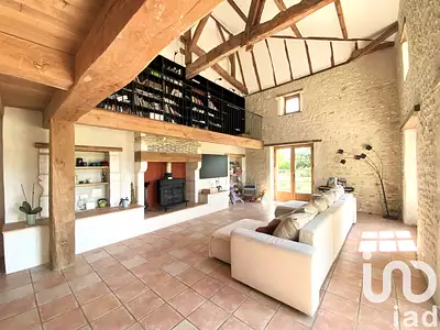 Maison, 680 m²