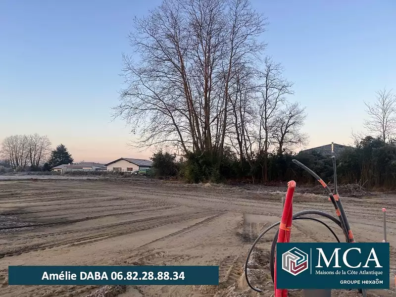 Terrain à bâtir, 592 m²