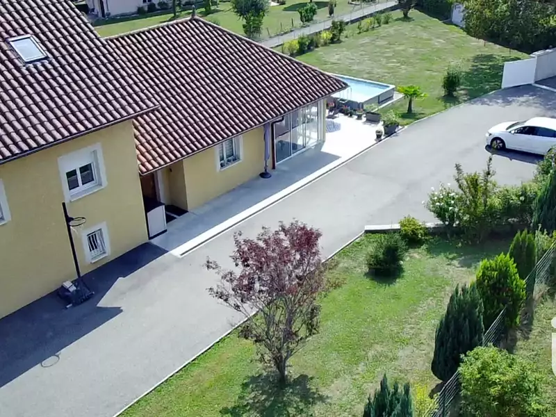 Maison, 200 m²