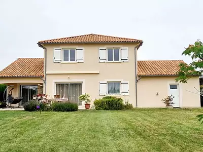 Maison, 141 m²