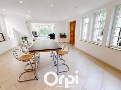 Maison, 203 m²