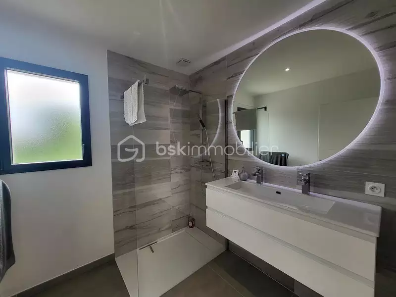Maison, 120 m²