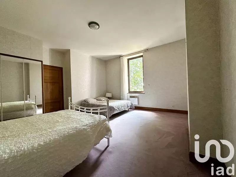 Maison, 240 m²
