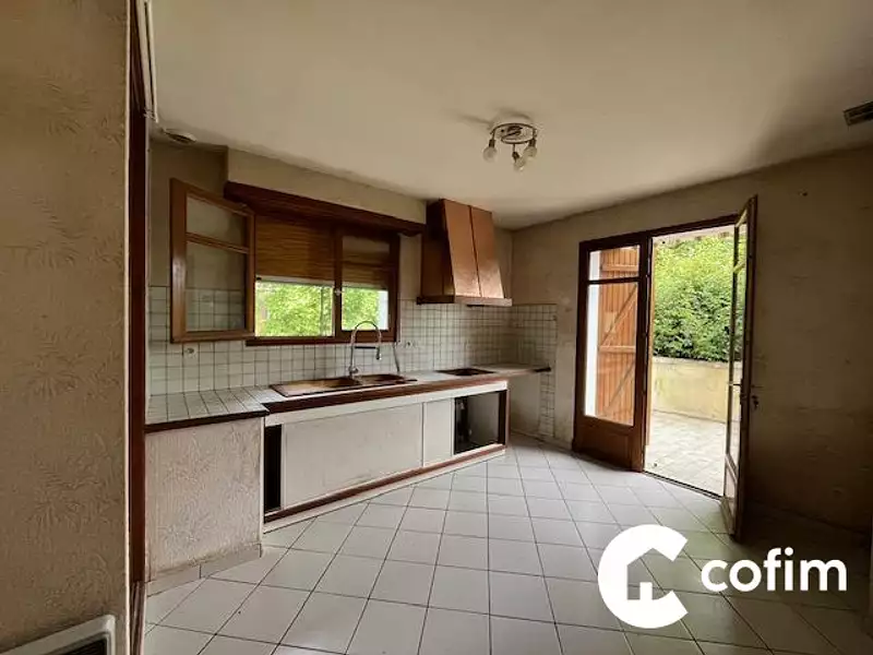 Maison, 176 m²