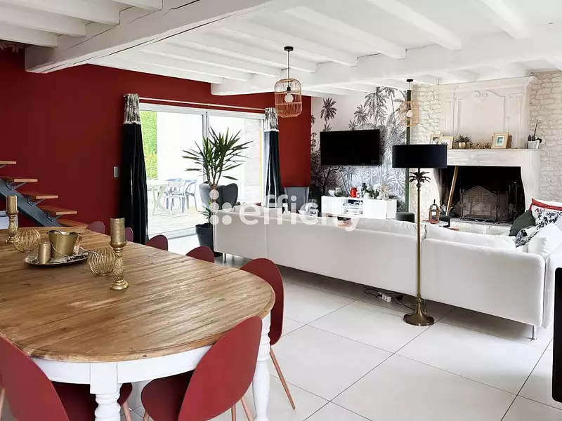 Maison, 180 m²