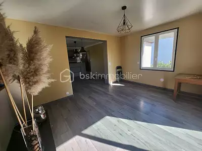 Maison, 84 m²