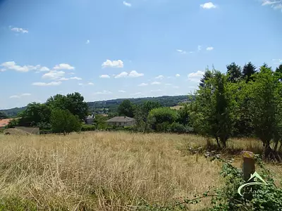 Terrain, 1 381 m²
