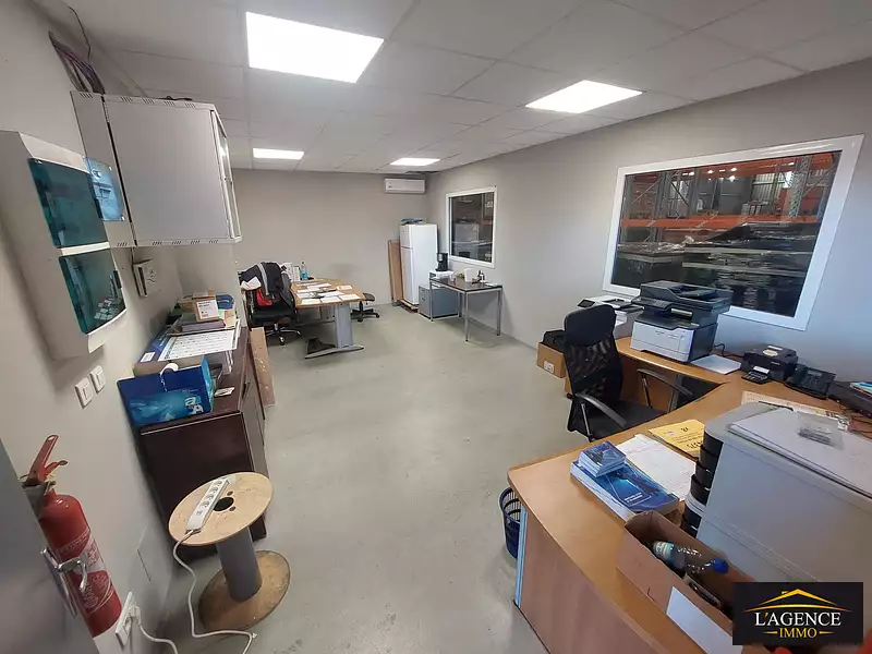 Divers, 1 000 m²