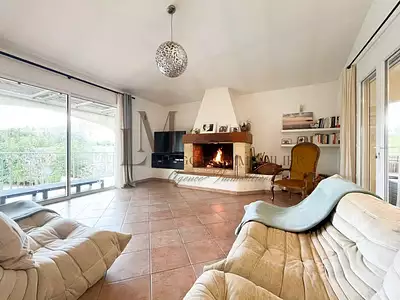 Maison, 234 m²