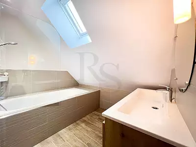 Maison, 200 m²