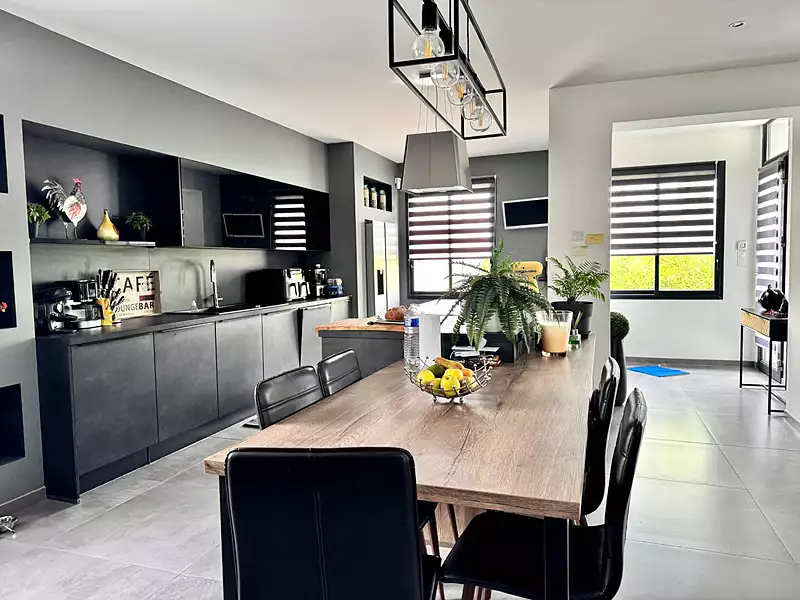 Maison, 212 m²