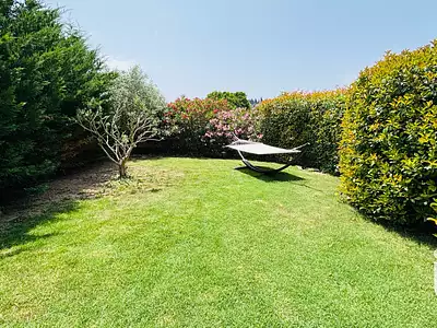 Maison, 256 m²