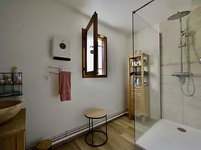 Maison, 243 m²
