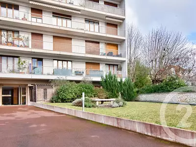Parking, 11 m²
