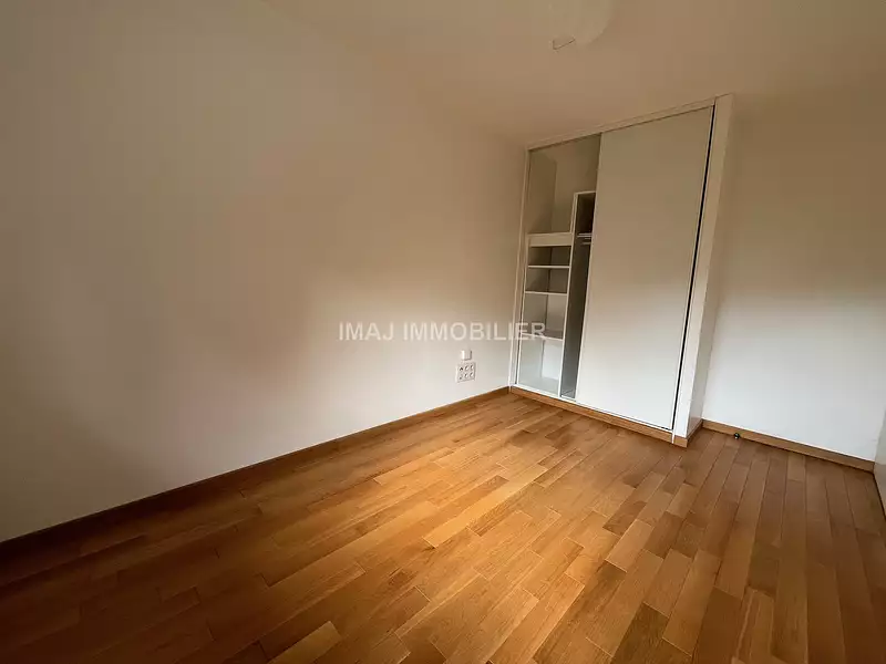 Maison, 105,6 m²