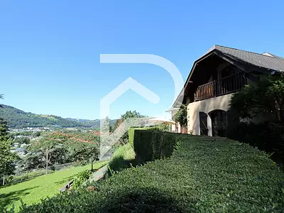 Maison, 168 m²