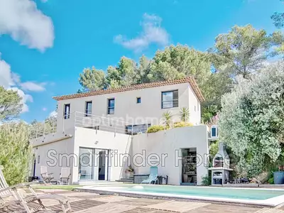 Maison, 194 m²
