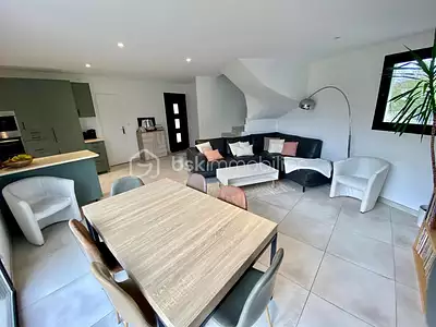 Maison, 105 m²