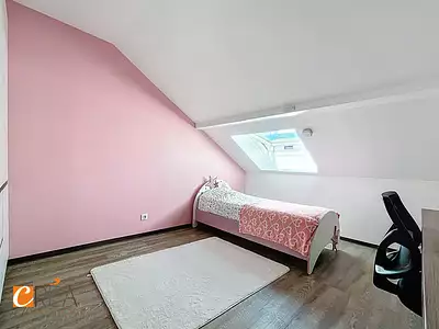 Immeuble, 335 m²