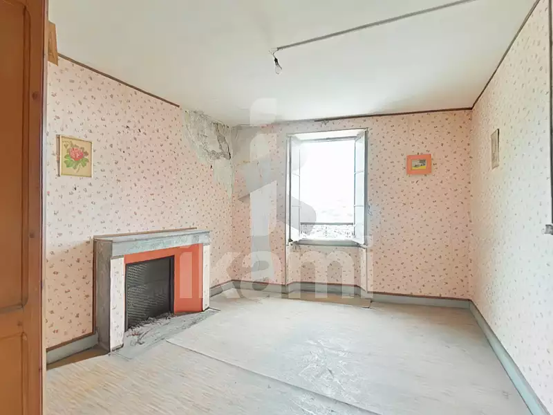 Maison, 240 m²
