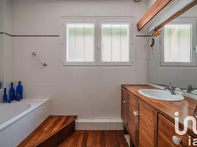 Maison, 175 m²