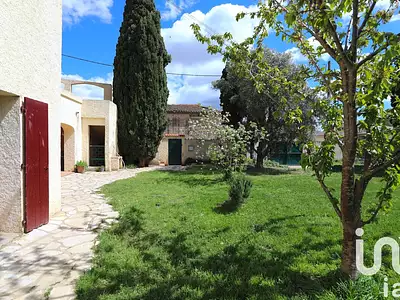 Maison, 274 m²