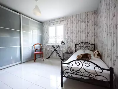 Maison, 207 m²