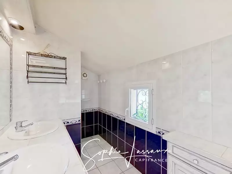 Maison, 144 m²