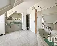 Maison, 221 m²