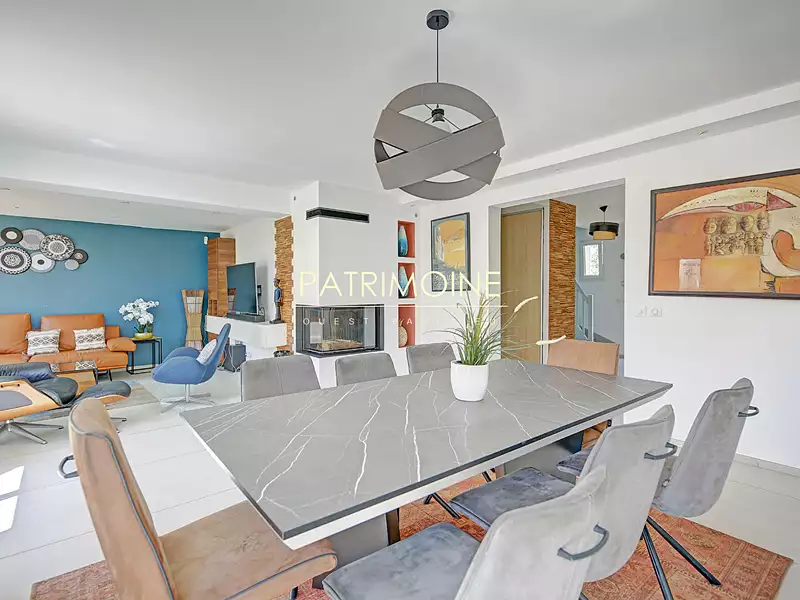 Maison, 209,1 m²