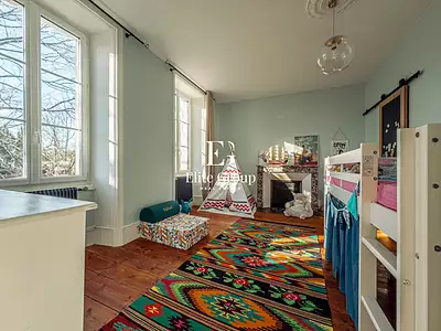 Maison, 307 m²