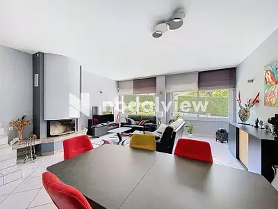 Maison, 195 m²